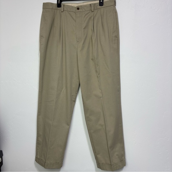 Brooks Brothers Advantage Chino Elliot Men 38X32 Cotton Pleated Pants Cuffed Hem - Picture 1 of 16